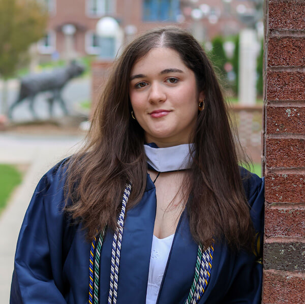 Headshot of Anna Dulberg