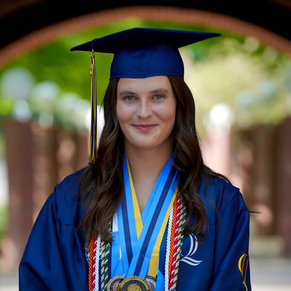 Headshot of Natalie Lyon