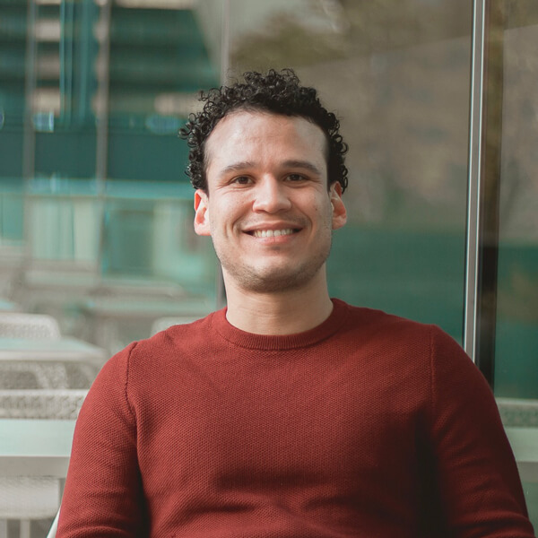 Headshot of Mauricio Zuniga